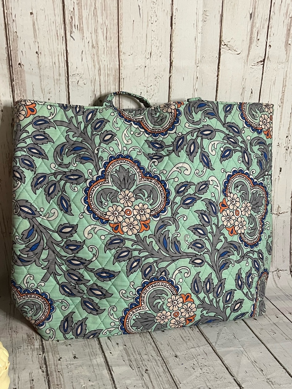 Vera Bradley Fan Flowers Tote Large Tote Retired pattern